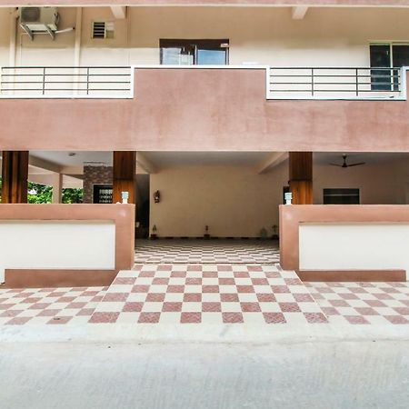 Itsy Hotels Riyas Grand Tirupati Eksteriør billede