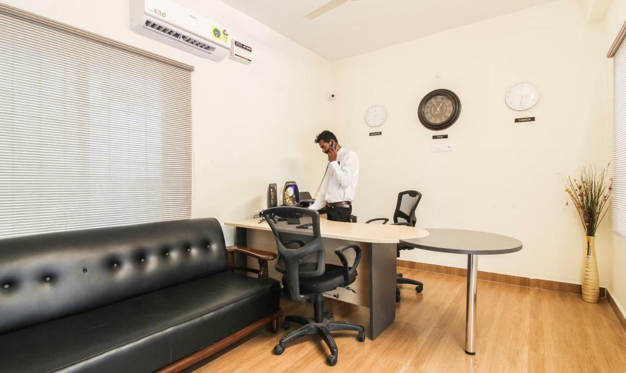 Itsy Hotels Riyas Grand Tirupati Eksteriør billede