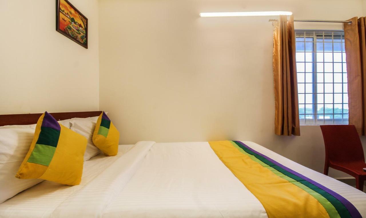Itsy Hotels Riyas Grand Tirupati Eksteriør billede
