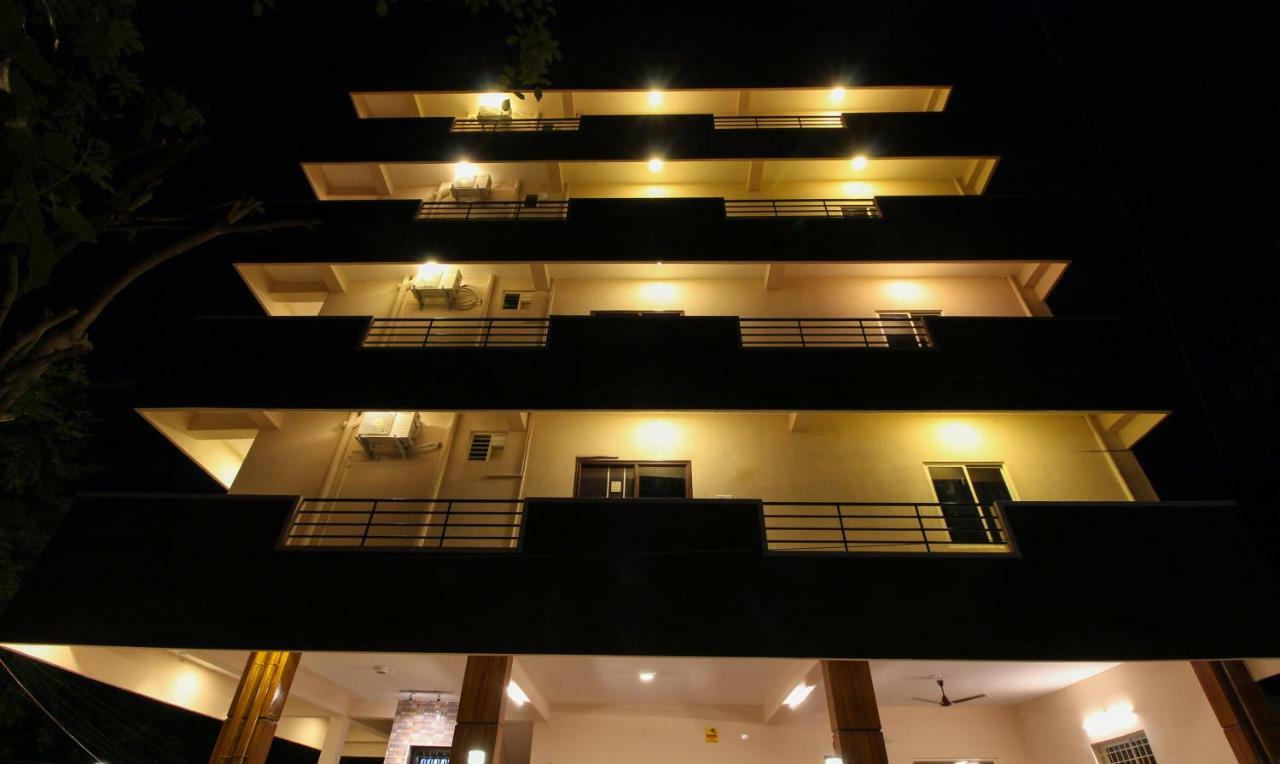 Itsy Hotels Riyas Grand Tirupati Eksteriør billede