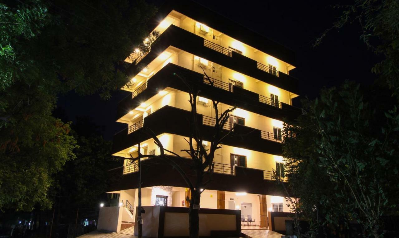 Itsy Hotels Riyas Grand Tirupati Eksteriør billede